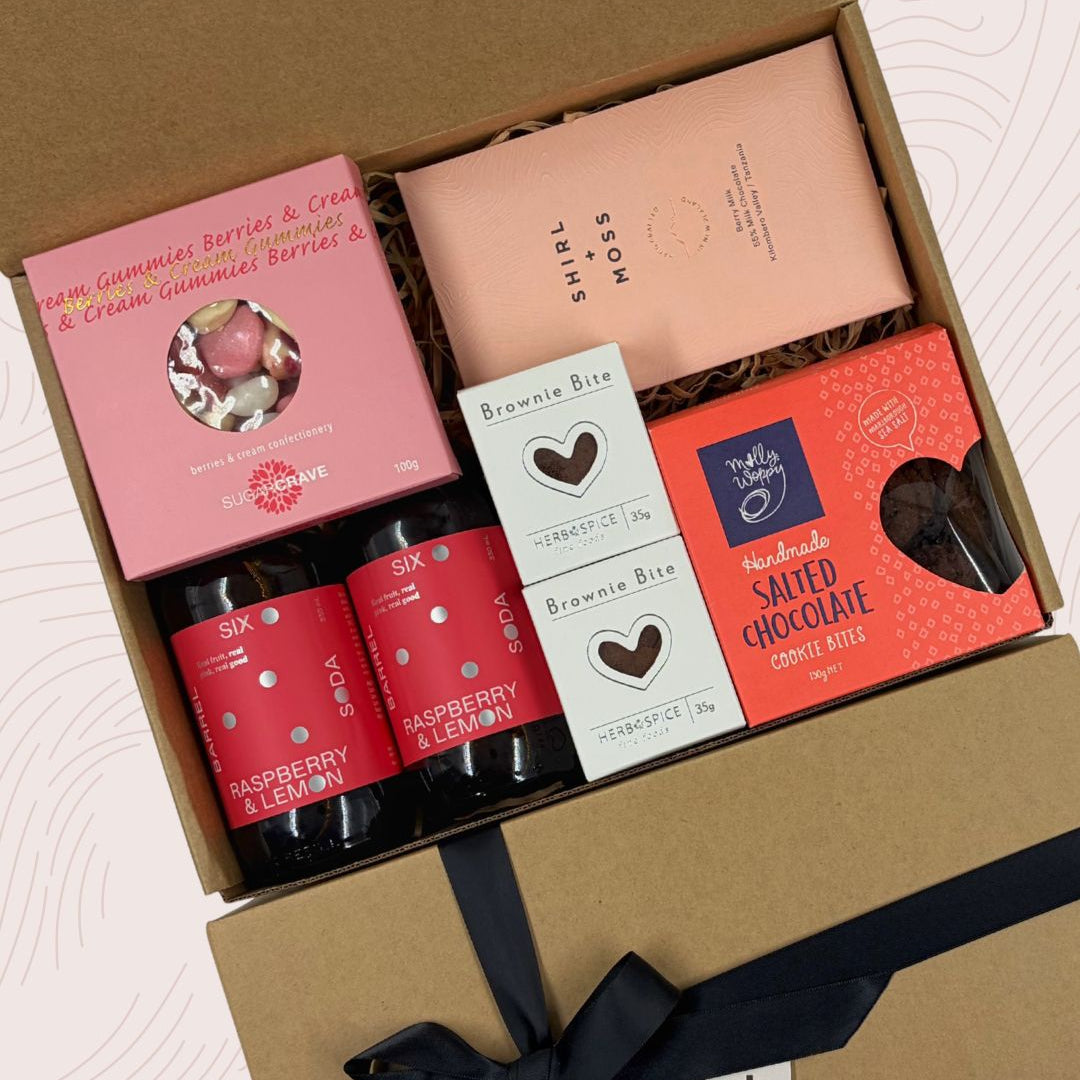 Biscuits & Berries Gift Box